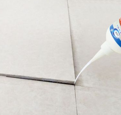 湘阴瓷砖空鼓维修公司分享卫生间瓷砖脱落的原因可能有以下几点